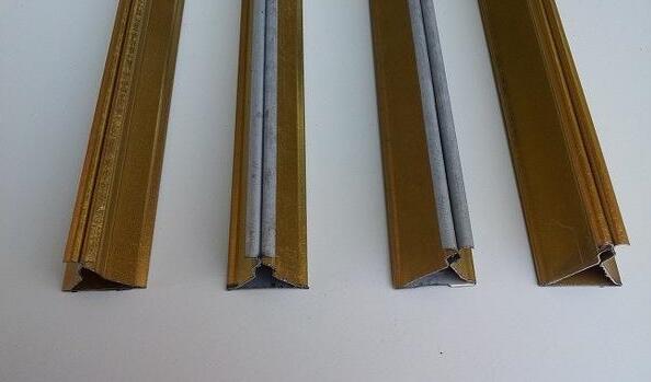 集成吊顶三角龙骨